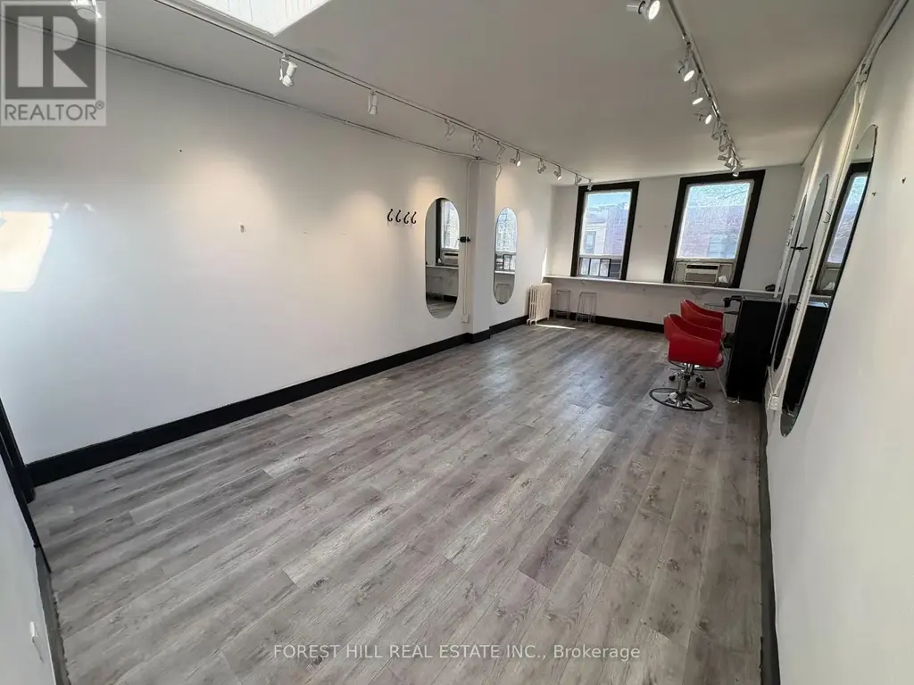 2nd Floor - 724 1/2 Queen Street E, Toronto (South Riverdale)